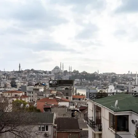 Galata Tower 2bd2bath Authentic Gem! #412 Apartmán