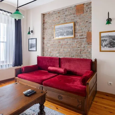 Galata Tower 2bd2bath Authentic Gem! #412 Apartmán