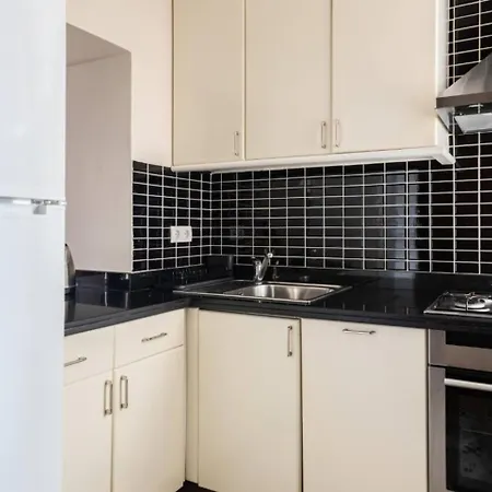 Galata Tower 2bd2bath Authentic Gem! #412 이스탄불