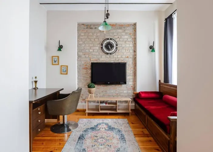 Galata Tower 2bd2bath Authentic Gem! #412 *